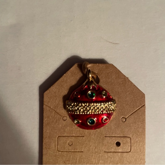 Charm for bracelet or necklace.  Christmas ornament in Red, Green and Gold - Picture 7 of 7